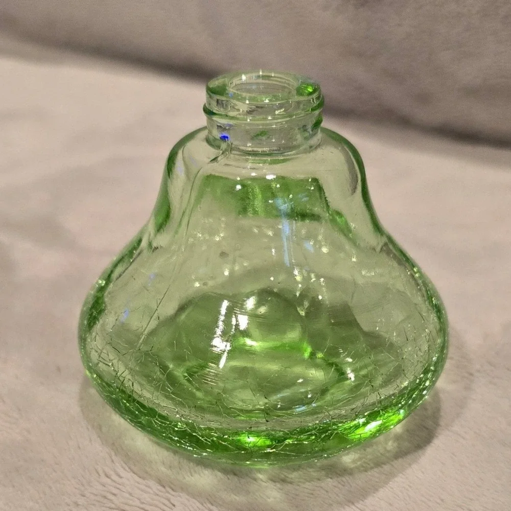 Vintage Light Green Crackle Glass Decorative Bottle Bulbous Bud Vase/Oil Lamp